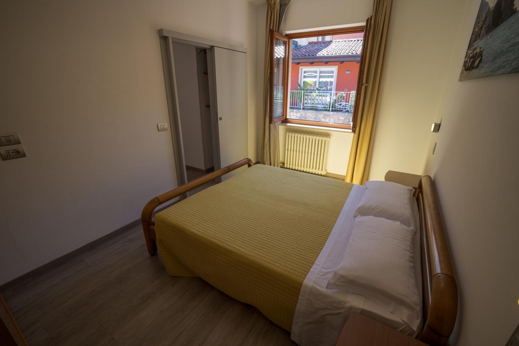 La Madrugada Aparthotel Malcesine Exterior photo